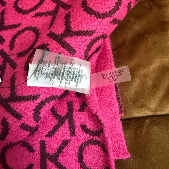 Calvin Klein Scarf Woman Pink - Picture 5 of 5
